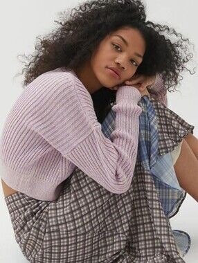 Urban Outfitters Cropped Lilac Ribbed Crewneck Sweater Small